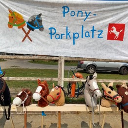 Hobby Horsing Parkplatz
