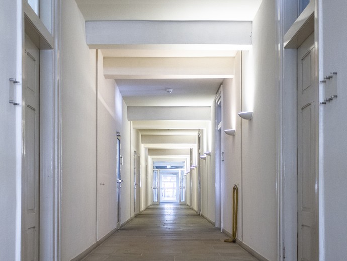 Gang Defensionskaserne (vergrößerte Bildansicht wird geöffnet)