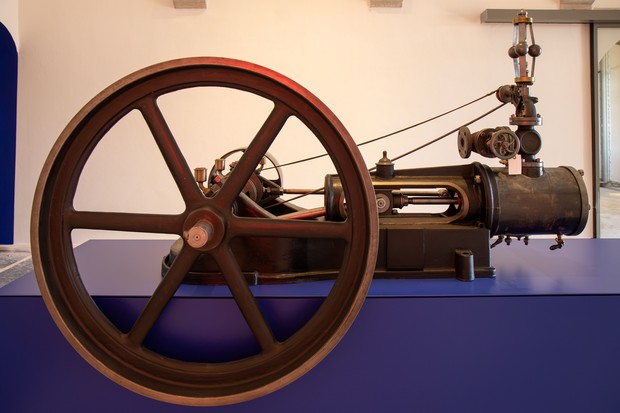 Dampfmaschine