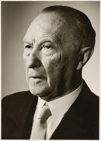 Fotografie von Konrad Adenauer